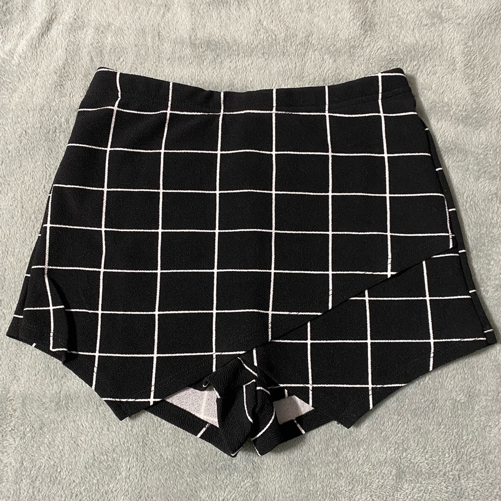 Shein Skort size medium